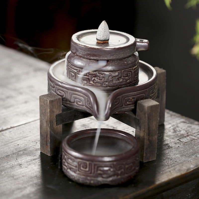 image-Japanese-style Ceramic Indoor View Of Smoke And Clouds Craft Ornaments