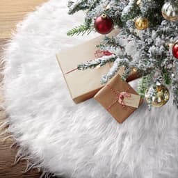 image-White Christmas Tree Skirt Plush Faux Fur Xmas Tree Carpet Merry Christmas Tree Decorations Ornament New Year Navidad Home Decor