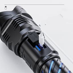image-Aluminum Alloy Zoom Digital Display Flashlight