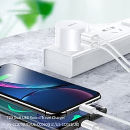 image-Portable Universal Dual USB Phone Charger