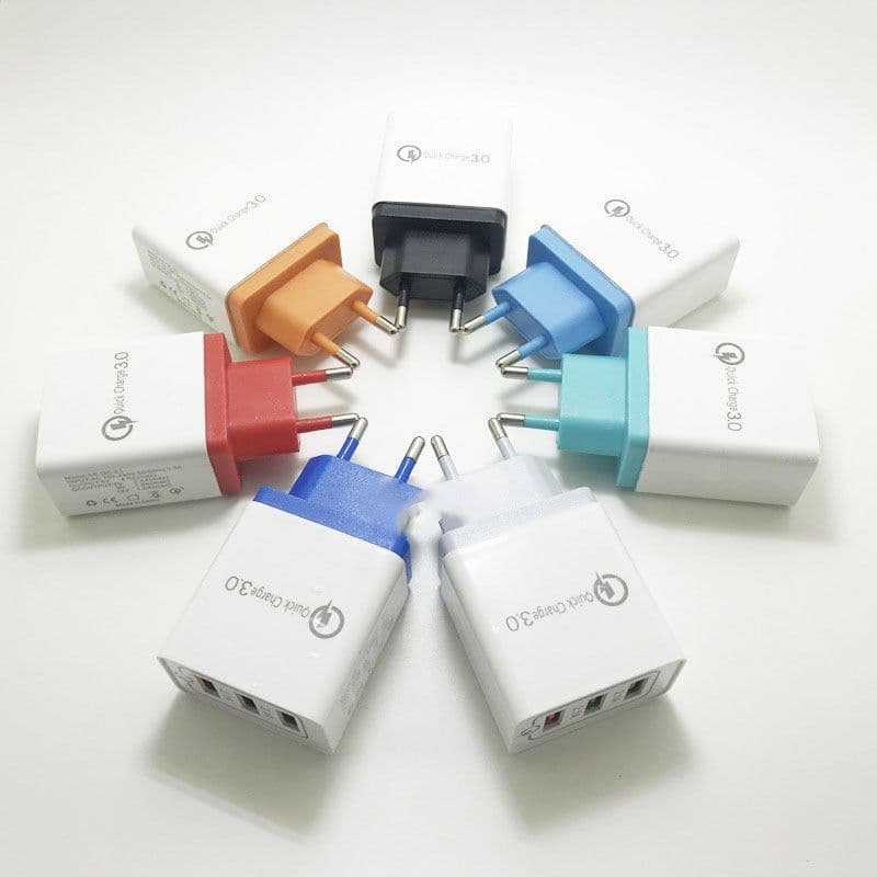 image-Plastic Multi-port USB Charger
