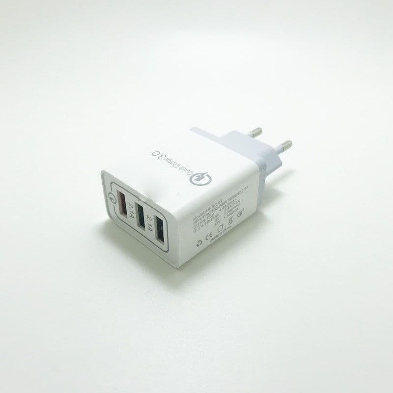 image-Plastic Multi-port USB Charger