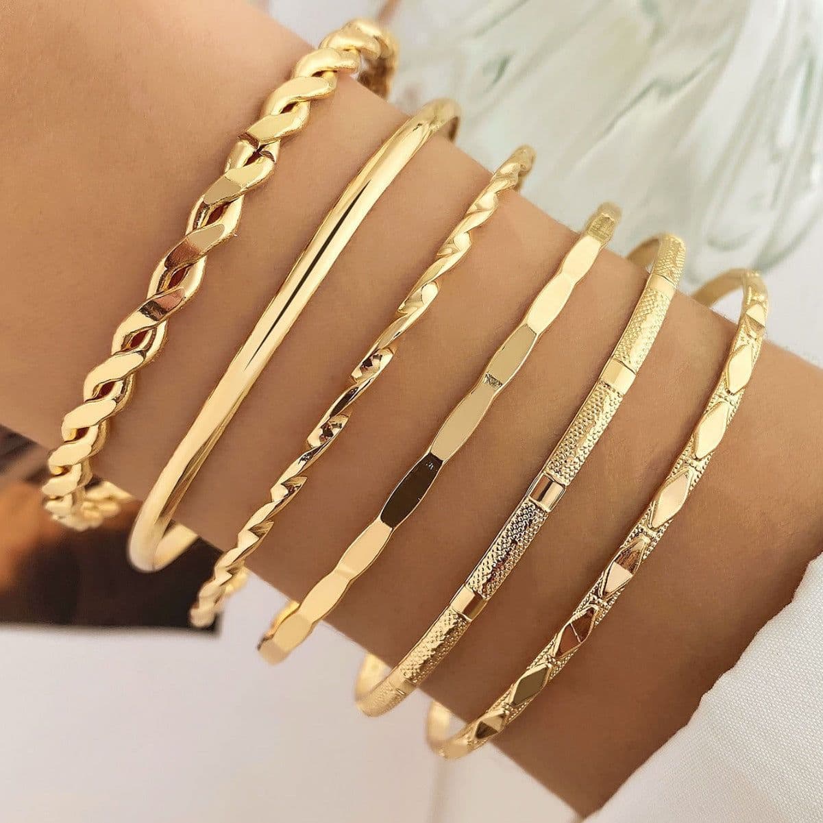 image-Bohemian Metal Chain Bracelet Set For Women Geometric Gold Color Thick Link Chain Open Bangle Female Fashion Jewelry