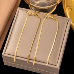 image-Fashion Jewelry Snake Bones Chain Butterfly Sweet Necklace Titanium Steel 18K Gold Plating