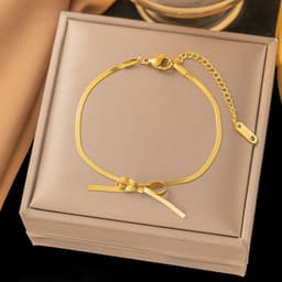 image-Fashion Jewelry Snake Bones Chain Butterfly Sweet Necklace Titanium Steel 18K Gold Plating