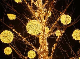 image-Led Sepak Takraw Lamp Hanging Tree Lamp Ball Lamp Landscape Lighting Project Street Tree Decorative Lantern String