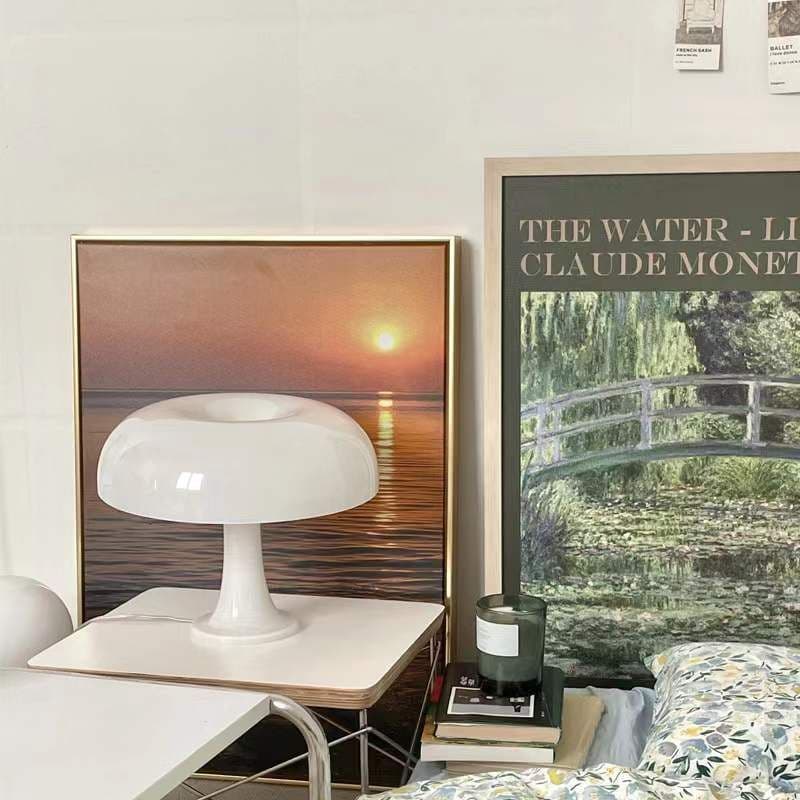 image-Nordic Retro Light Luxury Mushroom Decorative Lamp