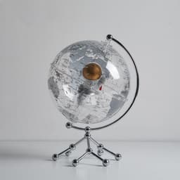 image-Creative DIY Transparent Globe Decoration