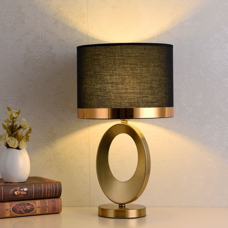 image-Creative And Simple Modern Decorative Table Lamp