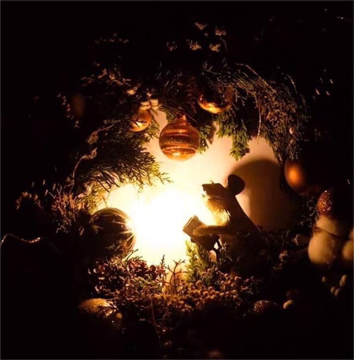 image-Creative Nordic Resin Mouse Table Lamp Desk LED Night Lights Small Mini Rat Desk Lamps