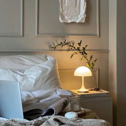 image-Nordic Retro Bedroom Bedside Lamp Rechargeable Decorative Study Table Lamp