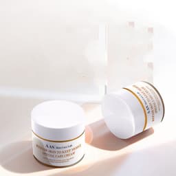image-Horse Oil Hand Cream Anti-dry And Cracked Feet Cream