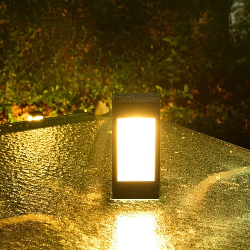 image-European Style Column Head Lamp Outdoor Villa Courtyard Wall Lamp Solar Wall Lamp