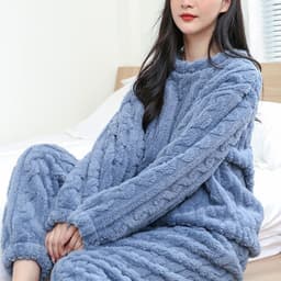 image-Winter Pajamas Sets Homewear Solid Color Loose Thickened Coral Velvet Pullover Long Sleeves And Trousers Warm Pajamas Indoor Outdoor Casual Clothes