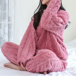 image-Winter Pajamas Sets Homewear Solid Color Loose Thickened Coral Velvet Pullover Long Sleeves And Trousers Warm Pajamas Indoor Outdoor Casual Clothes