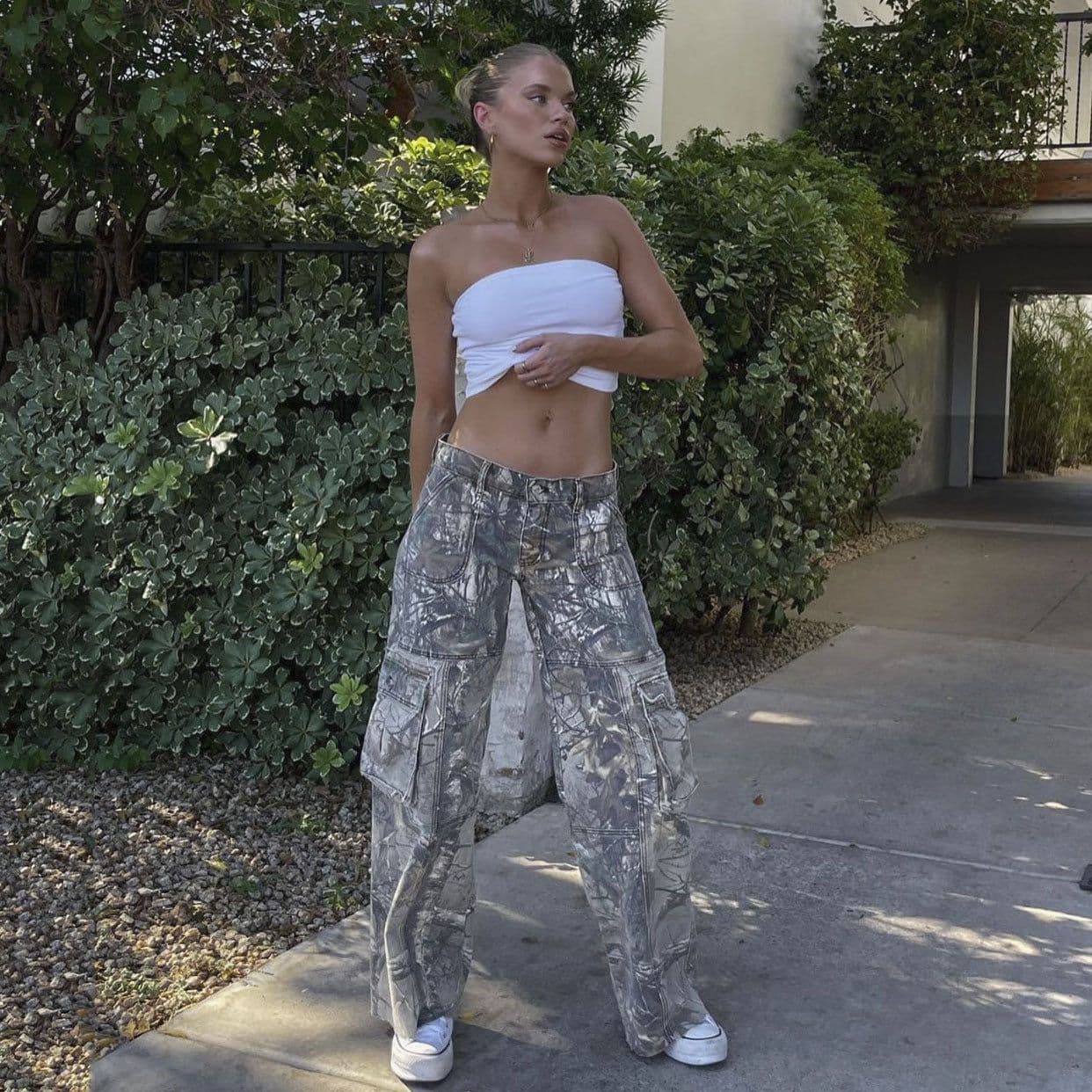 image-Casual Camouflage Cargo Pants Loose Overalls Summer Low Waist Straight Trousers With Pockets