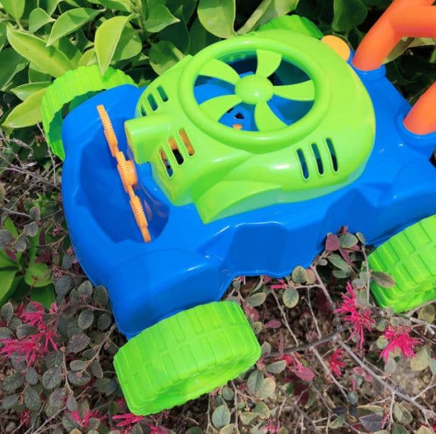 image-Plastic Hand Push Bubble Machine Electric Blowing Bubble Parent-child Outdoor Children's Tank Car Toy Summer