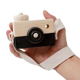 image-Cute Wooden Camera Toys Baby Kid Hanging Photography Prop Decoration Educational Outdoor Activity Toy Children's Day Happy Gift