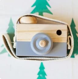 image-Cute Wooden Camera Toys Baby Kid Hanging Photography Prop Decoration Educational Outdoor Activity Toy Children's Day Happy Gift