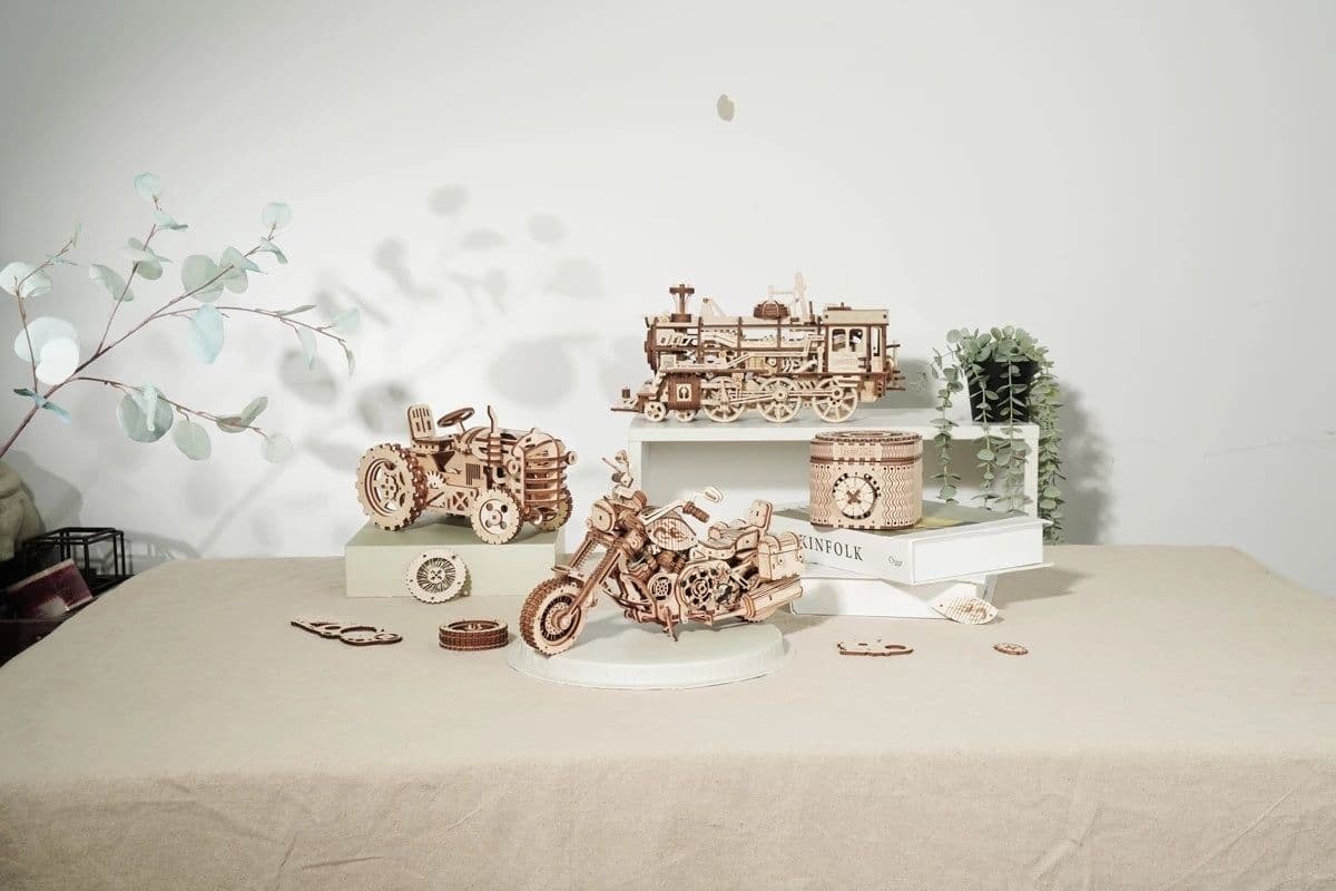 image-Robotime Rokr Cruiser Motorcycle DIY Wooden Model LK504