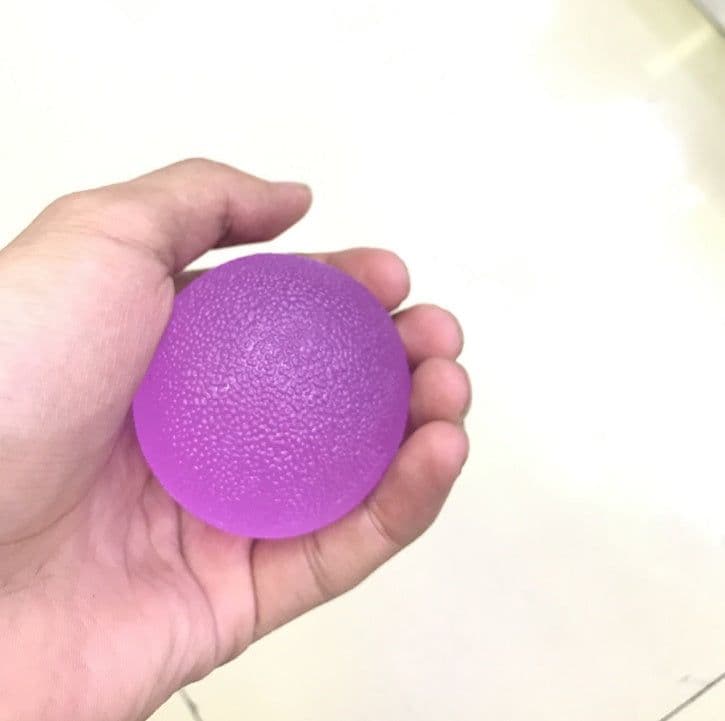 image-Hands Expander Silicone Egg Massage Hand Expander Gripper Strengths Stress Relief Ball Forearm Finger Exercise Equipment 4 Color