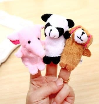 image-A set of 6 pieces of love each other, a family of fingers, a family of six early childhood puppet toys