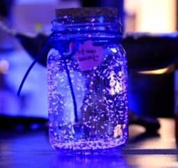 image-Fluorescent wishing bottle
