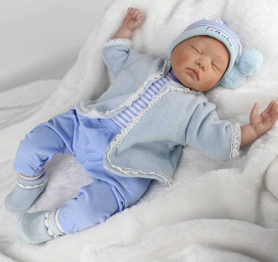 image-Simulation doll
