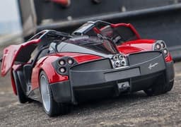 image-Willie 1:24 Pagani adult sports car model