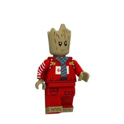 image-Christmas version of superhero building blocks