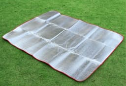 image-1.5 * 2m single-sided aluminum foil outdoor moisture-proof mat
