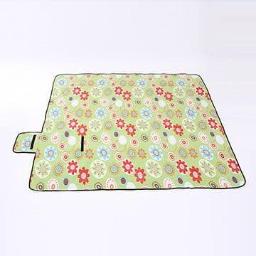 image-Velvet aluminum film picnic mat