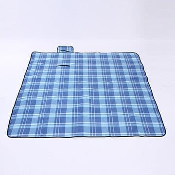 image-Velvet aluminum film picnic mat