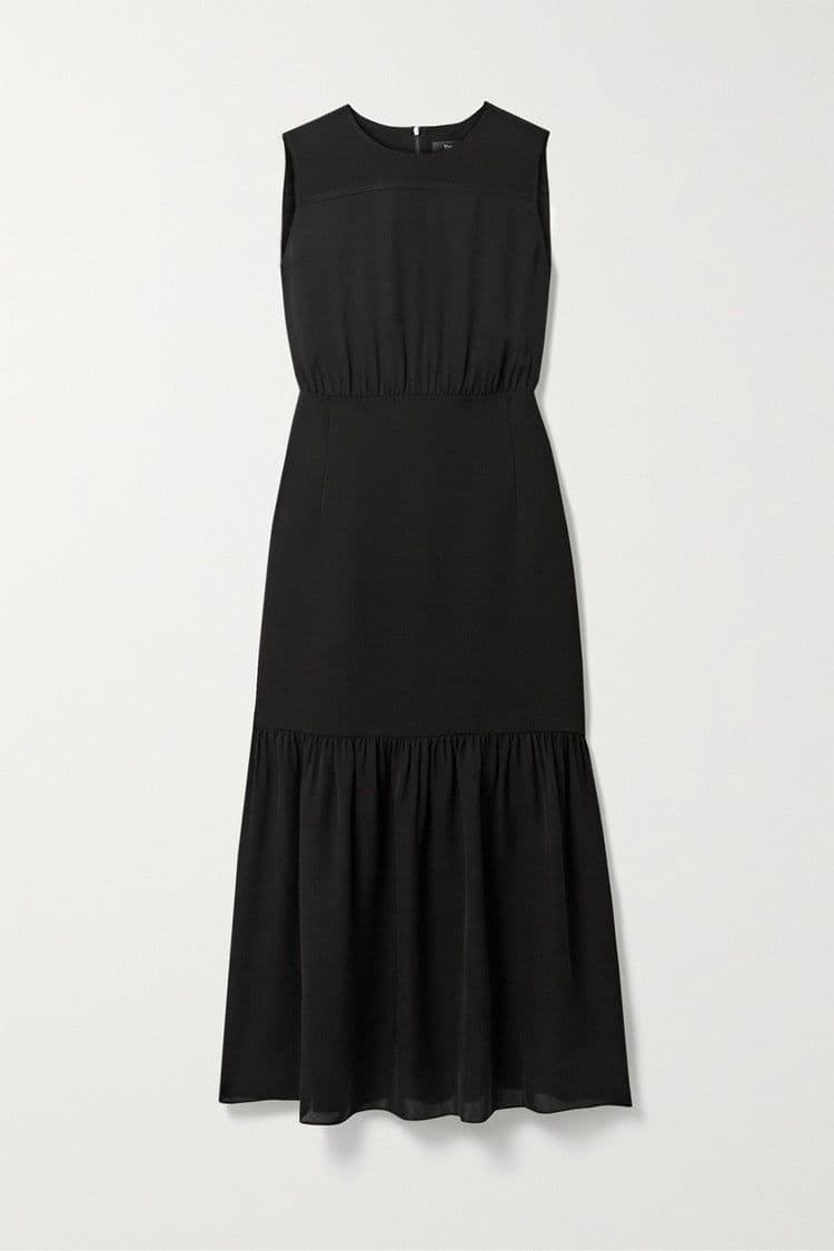 image-European And American Round Neck Sleeveless Pleated Black Hip Dress For Ladies