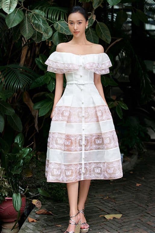 image-High Waist Slim And Fluffy White One-piece Dress