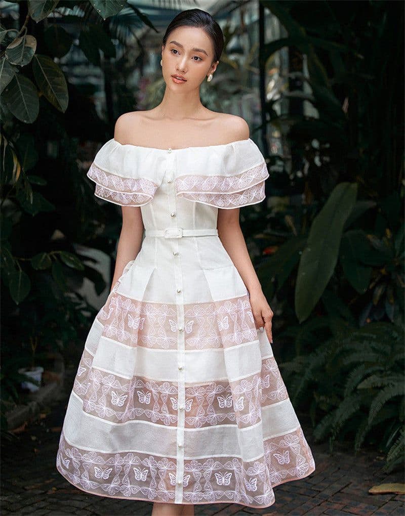 image-High Waist Slim And Fluffy White One-piece Dress