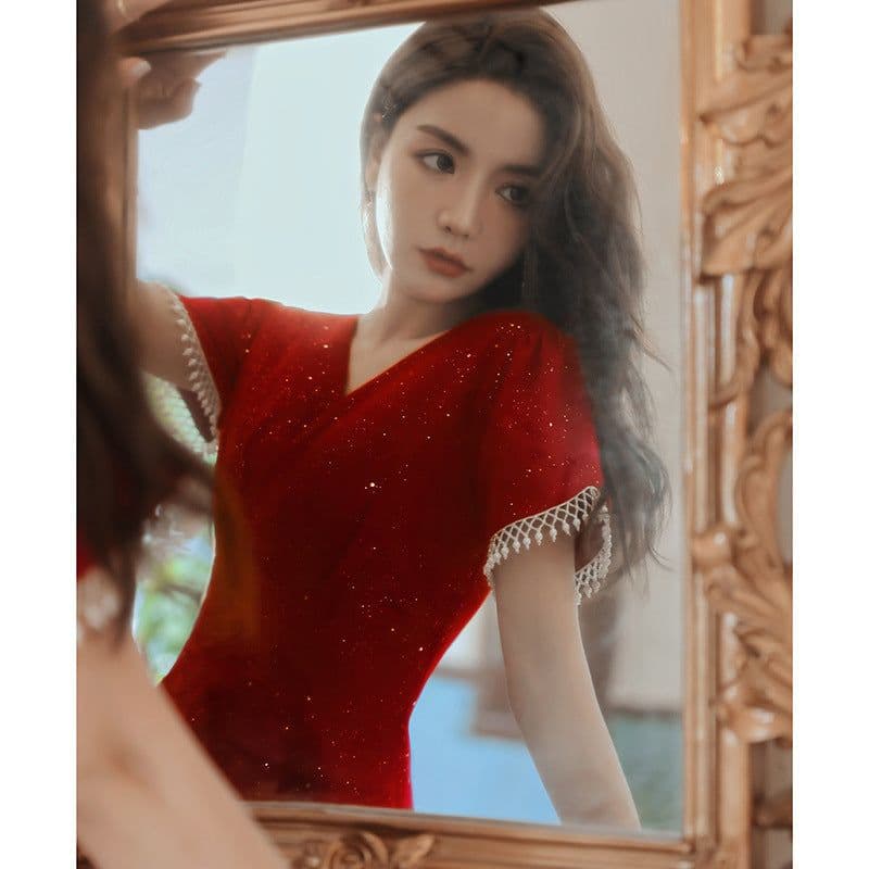image-Toast Dress Bride Wine Red Wedding Dress Engagement Back Door Dress