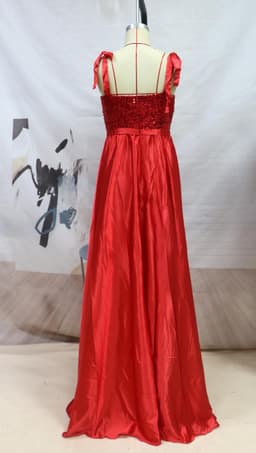 image-Women's Temperament Long Banquet Evening Dress Suspenders Sequined Large Skirt