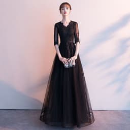 image-Banquet Elegant Long Black Ladies Annual Meeting Dress