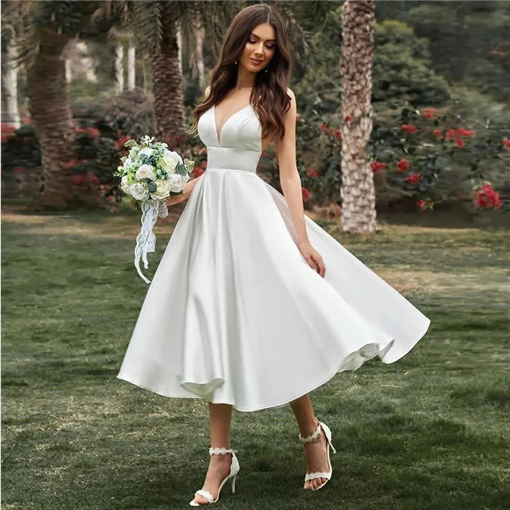 image-Women's Long Skirt V-neck Simple And Thin Suspender Dress