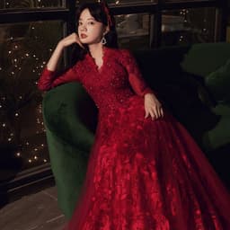 image-Black Evening Dress Feminine And Luxurious