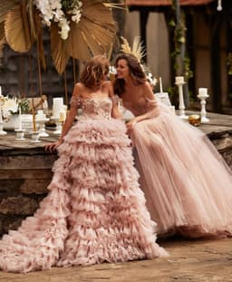 image-One-line Shoulder Wipe Chest Princess Studded Beaded Cake Skirt Pink Wedding Dress