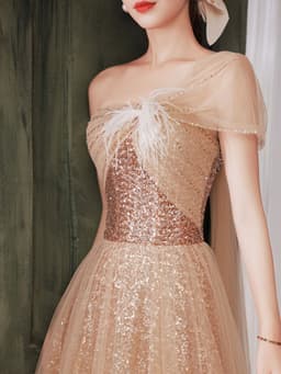 image-Annual Meeting Stage Performance Wedding Dress
