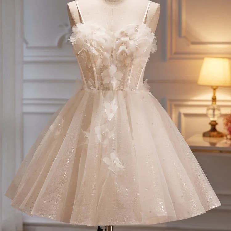 image-Birthday Dress With Suspender Puffy Skirt