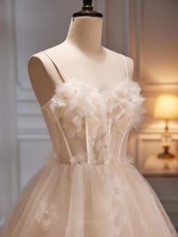 image-Birthday Dress With Suspender Puffy Skirt