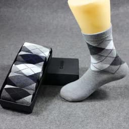 image-Men's Socks Gift Box Of Medium Thickness Autumn And Winter Men's Medium Tube Casual Socks Simple Five Pairs Of Gift Box Diamond Plaid Socks