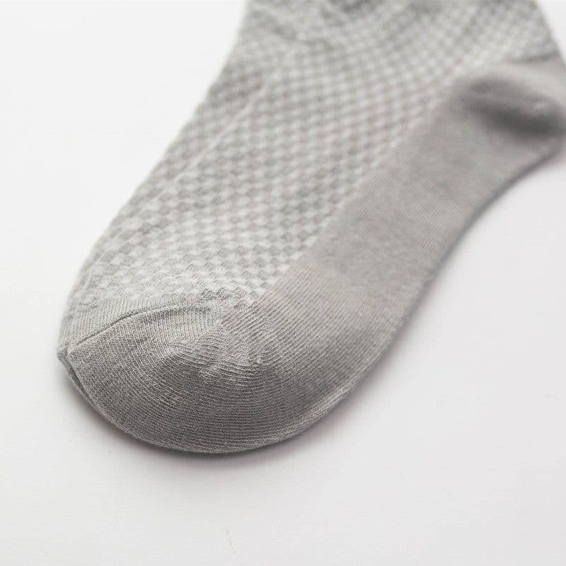 image-Spring And Summer Men's Boat Socks Short Tube Massage Bottom Men's Socks Bamboo Fiber Lattice Shallow Mouth Invisible Socks Factory Wholesale