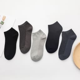 image-Spring And Summer Men's Boat Socks Short Tube Massage Bottom Men's Socks Bamboo Fiber Lattice Shallow Mouth Invisible Socks Factory Wholesale