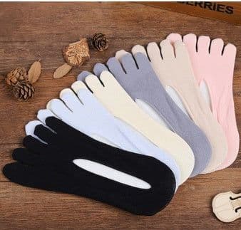 image-Thin Summer Stockings Invisible Shallow Mouth Non-Slip Anti-Snagging Silicone Anti
