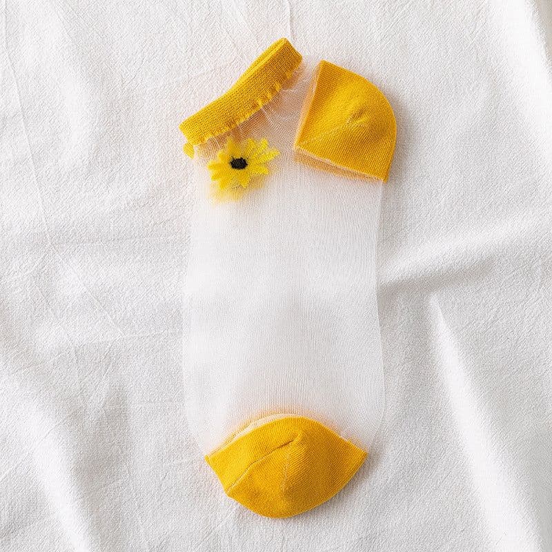 image-Small Daisy Glass Stockings Female Summer Socks Boat Socks Net Red Socks Shallow Mouth Transparent Socks